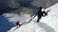 ..weiter gehts am Seil richtung Gipfel..