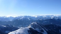 ..über den Tauern bereits die angekündigte Wolkendecke..