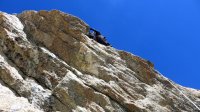 ..zweite Seillänge der Mort de Rire (7) an der Aiguille du Génépi..