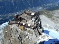 ..Bergstation der Aiguille du Midi-Bahn..