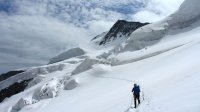 ..in der Traverse..sieht auf dem Foto wesentlich kleiner aus als in Wirklichkeit..