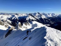 ..die letzten Meter aus der Hölle auf die Felskarspitze..