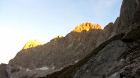 ..Torstein, Mittserspitz und Dachstein im Morgenrot..