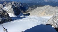 ..gr. Gosaugletscher..ziemlich viele Spalten..