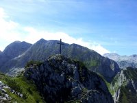 ..Gipfel und im Hintergrund die Hochkarfelder und Tagweide..